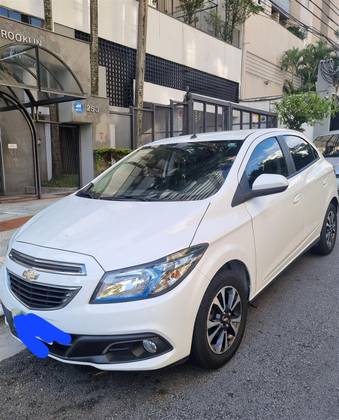 CHEVROLET ONIX 1.4 MPFI LTZ 8V FLEX 4P AUTOMÁTICO CHEVROLET ONIX 1.4 MPFI LTZ 8V FLEX 4P AUTOMÁTICO